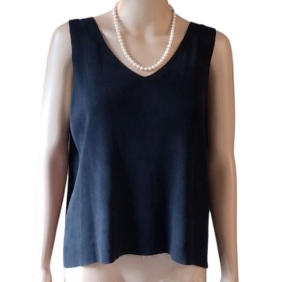 Eileen Fisher Set of Two Women's Size Large Organic Cotton and Silk Tank Tops - Picture 6 of 13